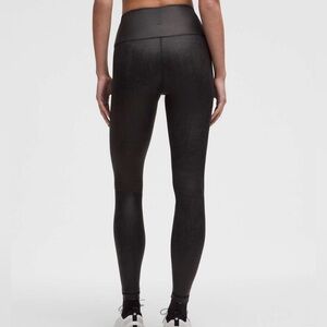 Lululemon Wunder Train High-Rise Tight 28" *Matte Foil
Matte Shine Black Size 10